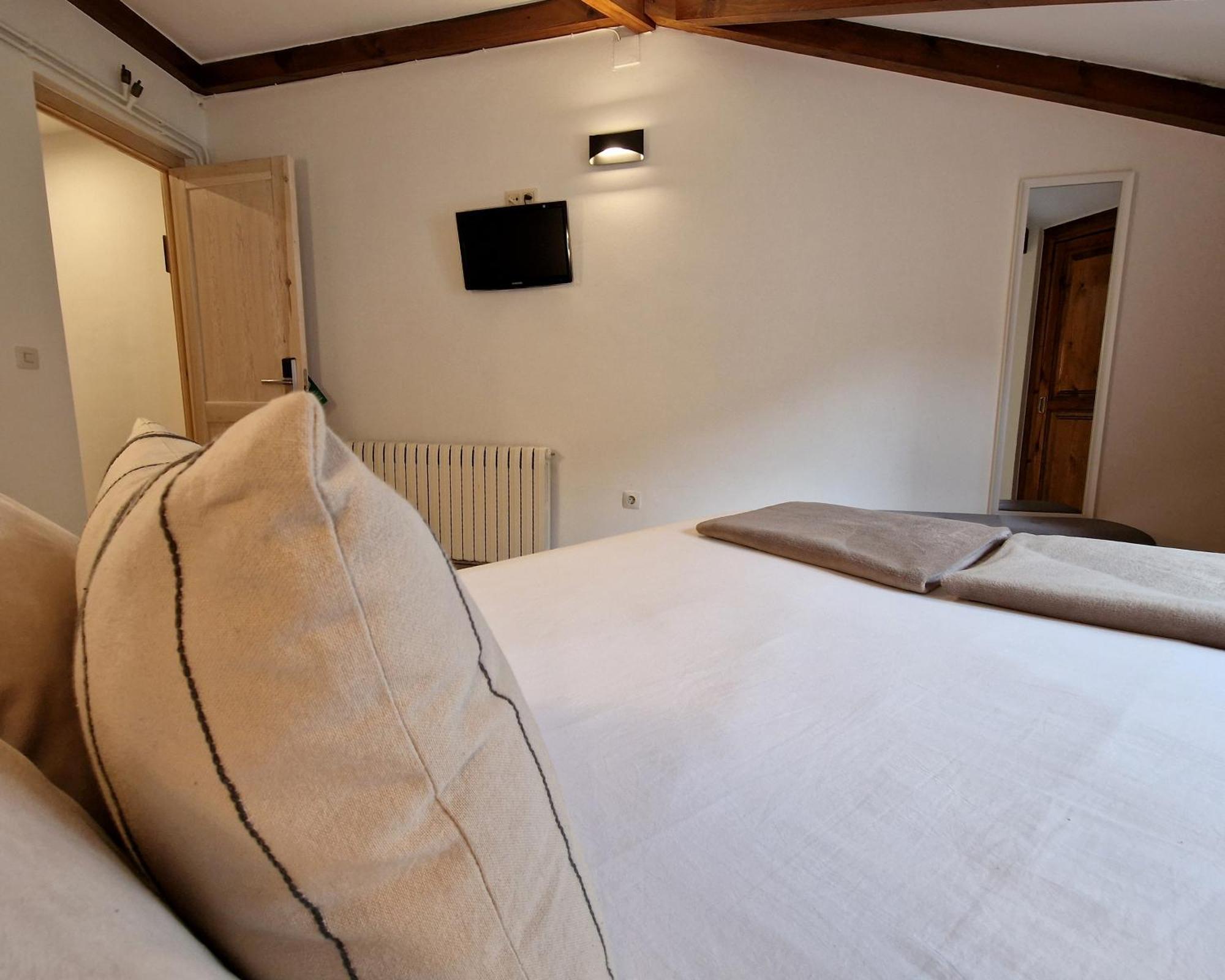 Hostal Remona Espinama Eksteriør billede